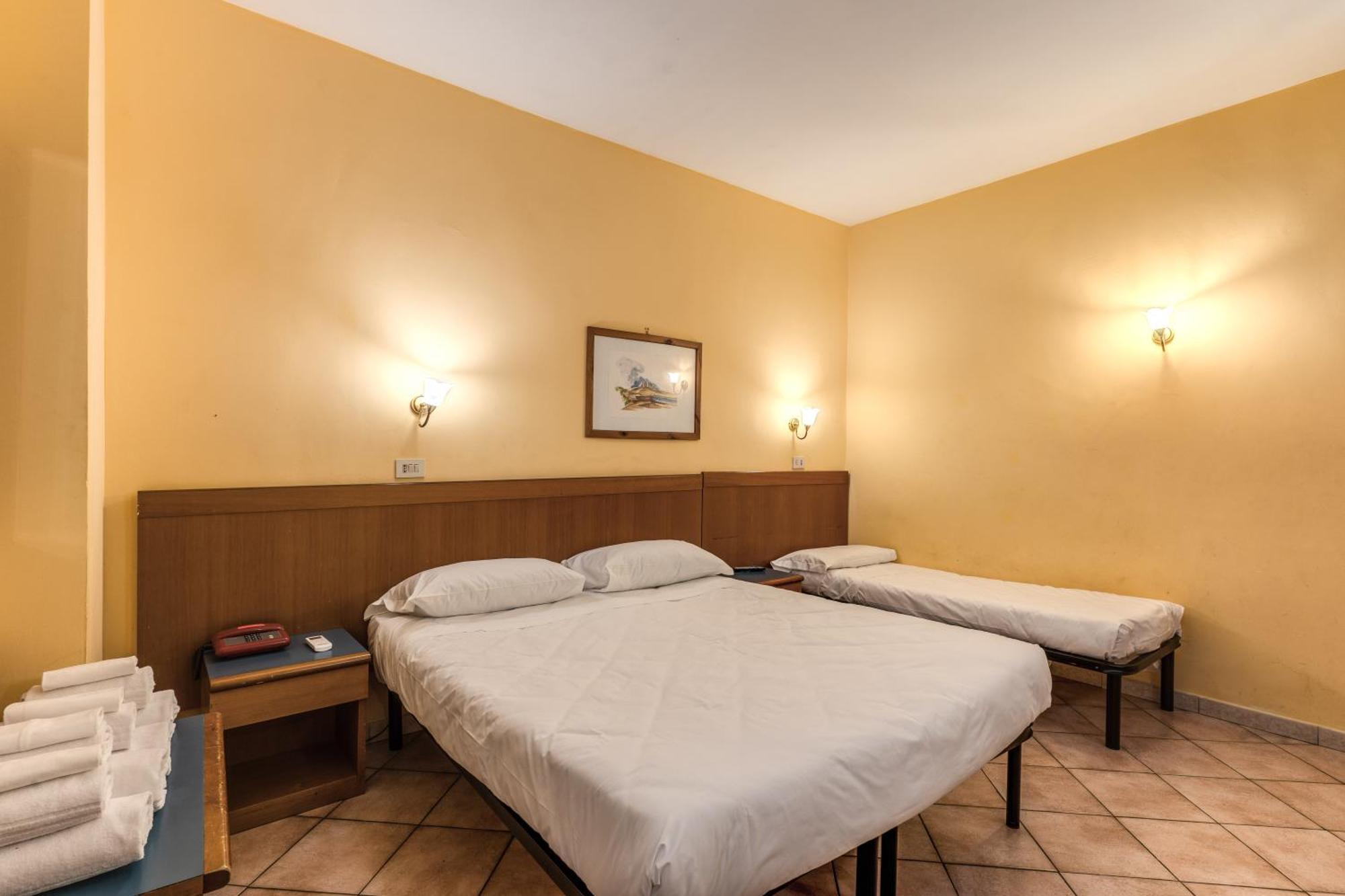 Pomezia Hotel